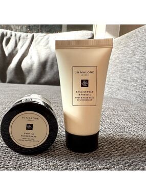 Jo Malone English Pear Freesia Body Wash 30ml Peony Blush Suede Body Creme 15ml